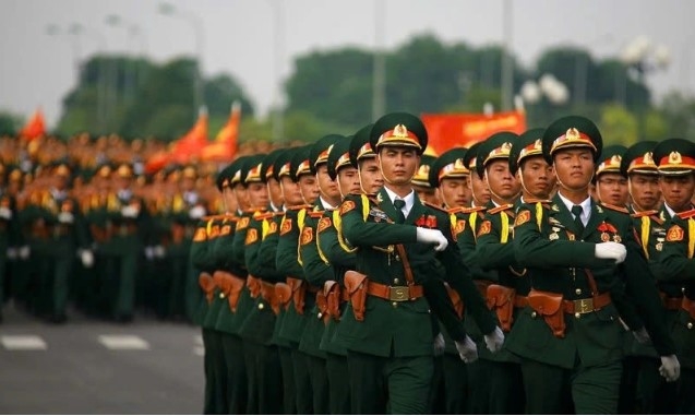 Vietnam consistently pursues national defence policy of peaceful self-defence